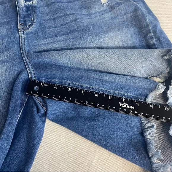 Distressed Denim Women Shorts - Picture 13 of 16